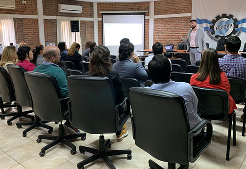 Encuentro con clientes en la Federación Económica de Corrientes - ManpowerGroup Argentina